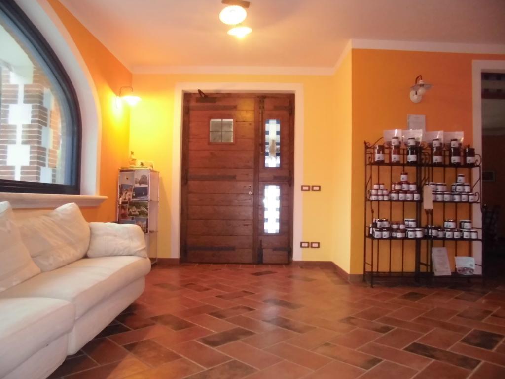 Agriturismo Bio-Ecologico Sant'Isidoro Roccaforte Mondovì Buitenkant foto