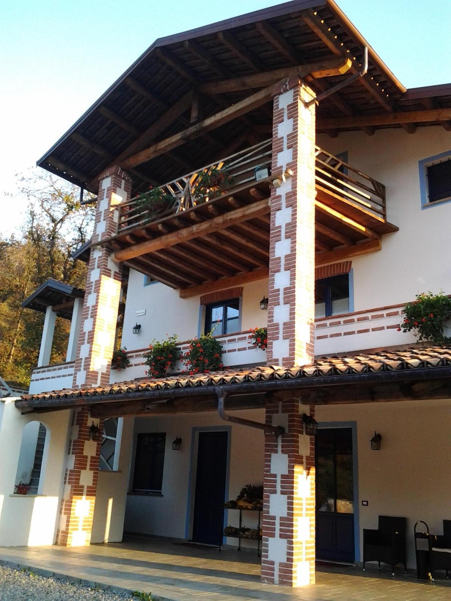 Agriturismo Bio-Ecologico Sant'Isidoro Roccaforte Mondovì Buitenkant foto